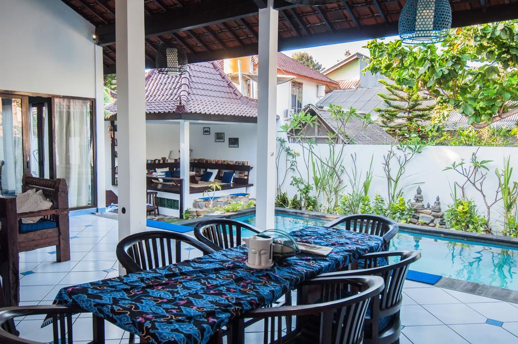 Ambary House Gili Trawangan- 2 Bedroom Private Villa, Pool Room photo