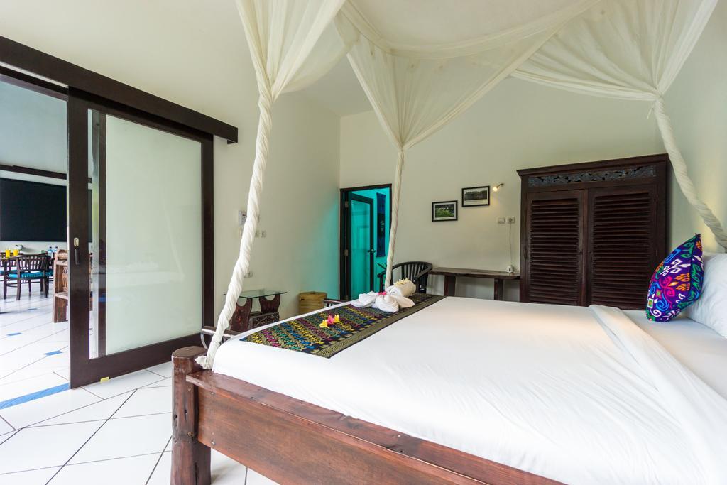 Ambary House Gili Trawangan- 2 Bedroom Private Villa, Pool Exterior photo