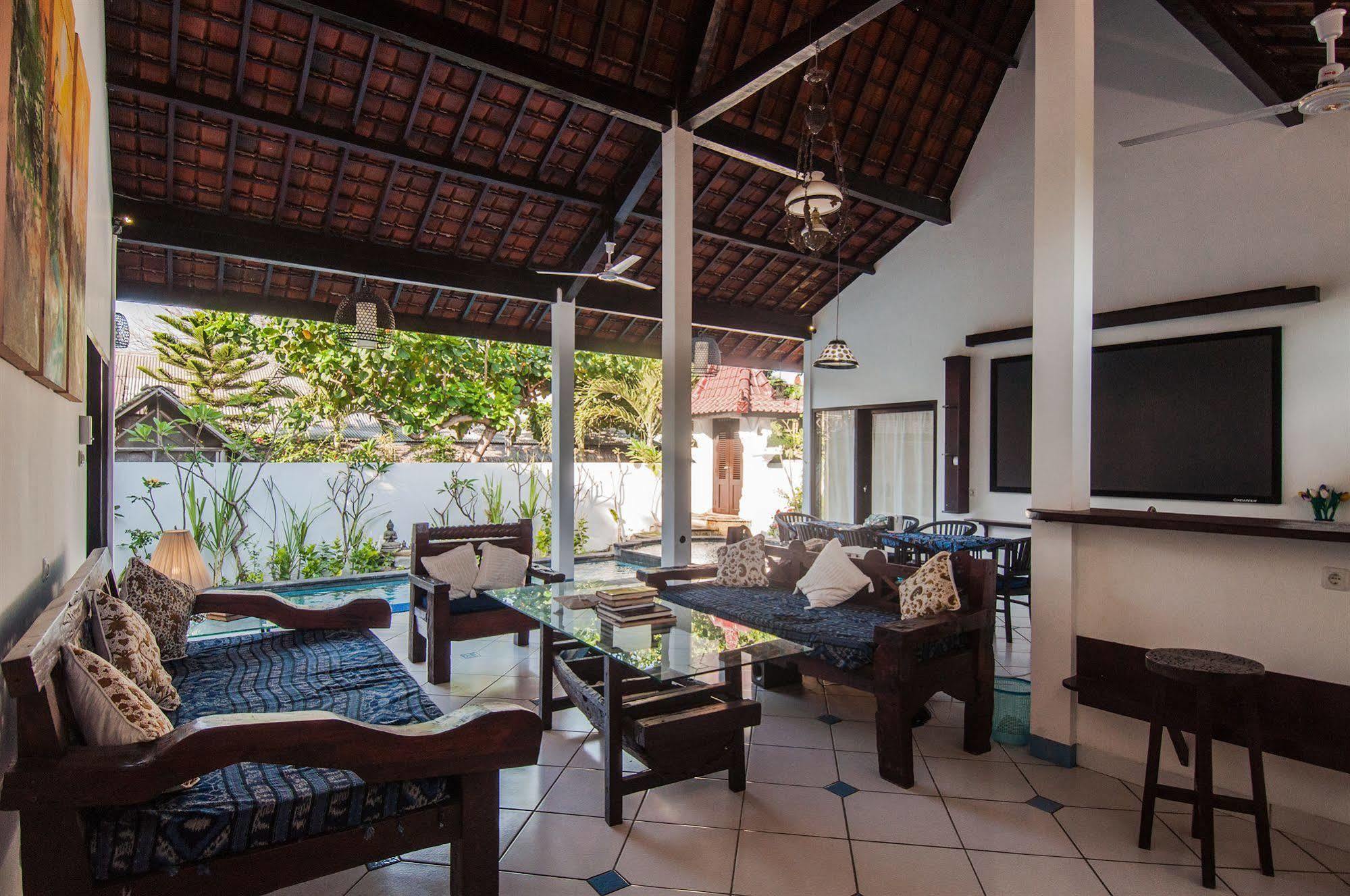 Ambary House Gili Trawangan- 2 Bedroom Private Villa, Pool Exterior photo