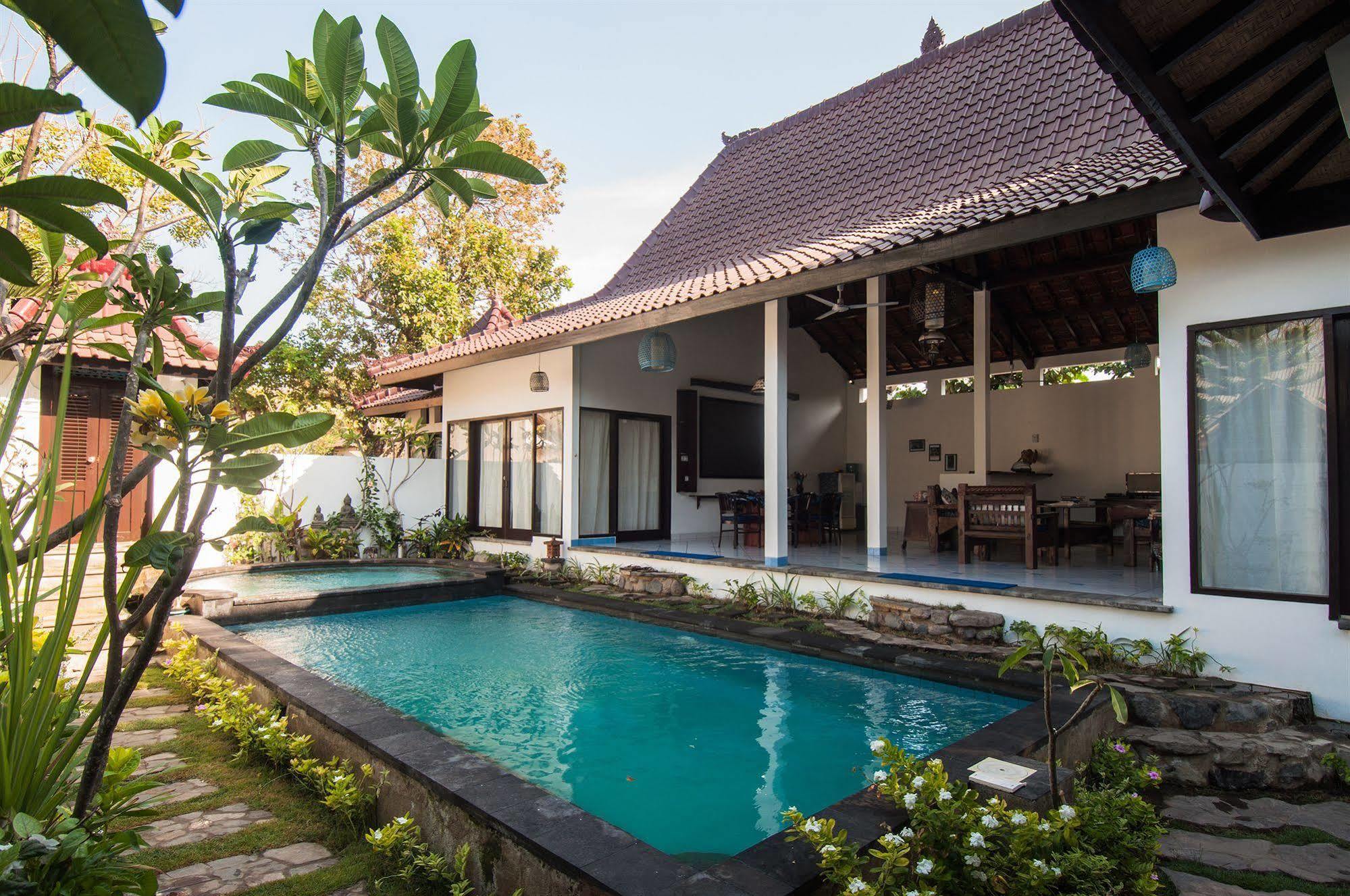 Ambary House Gili Trawangan- 2 Bedroom Private Villa, Pool Exterior photo