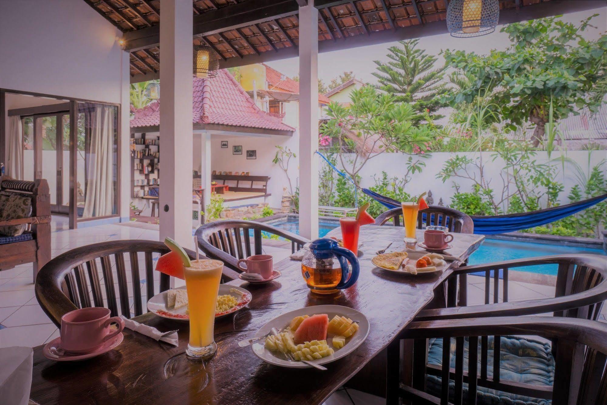 Ambary House Gili Trawangan- 2 Bedroom Private Villa, Pool Exterior photo