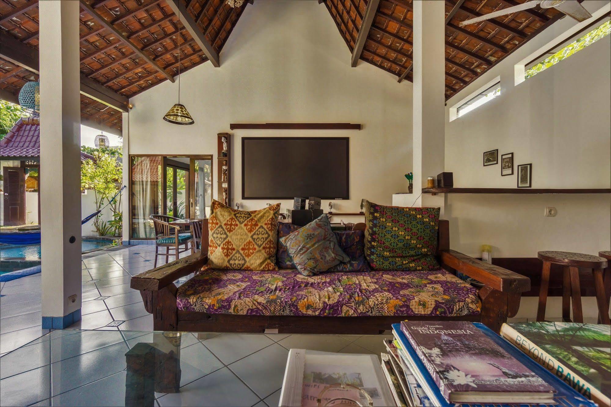 Ambary House Gili Trawangan- 2 Bedroom Private Villa, Pool Exterior photo