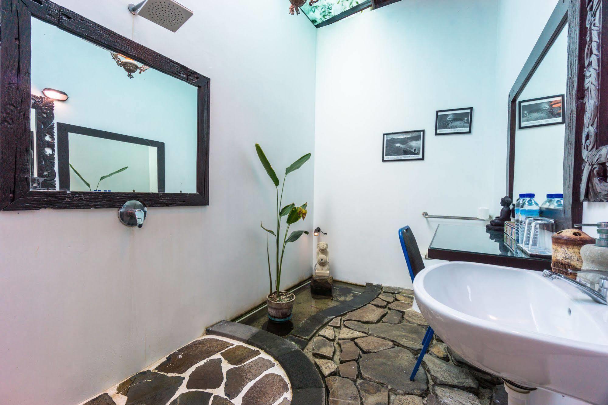 Ambary House Gili Trawangan- 2 Bedroom Private Villa, Pool Exterior photo
