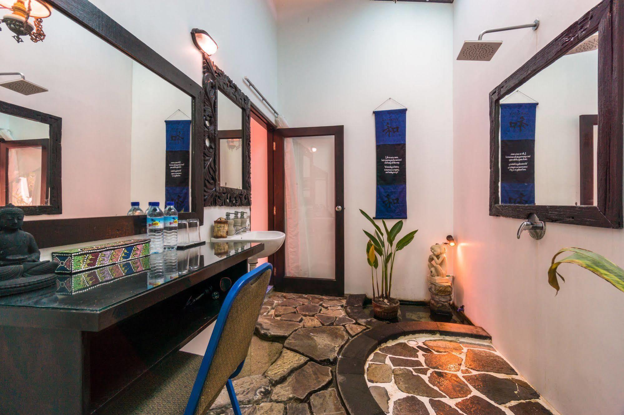 Ambary House Gili Trawangan- 2 Bedroom Private Villa, Pool Exterior photo