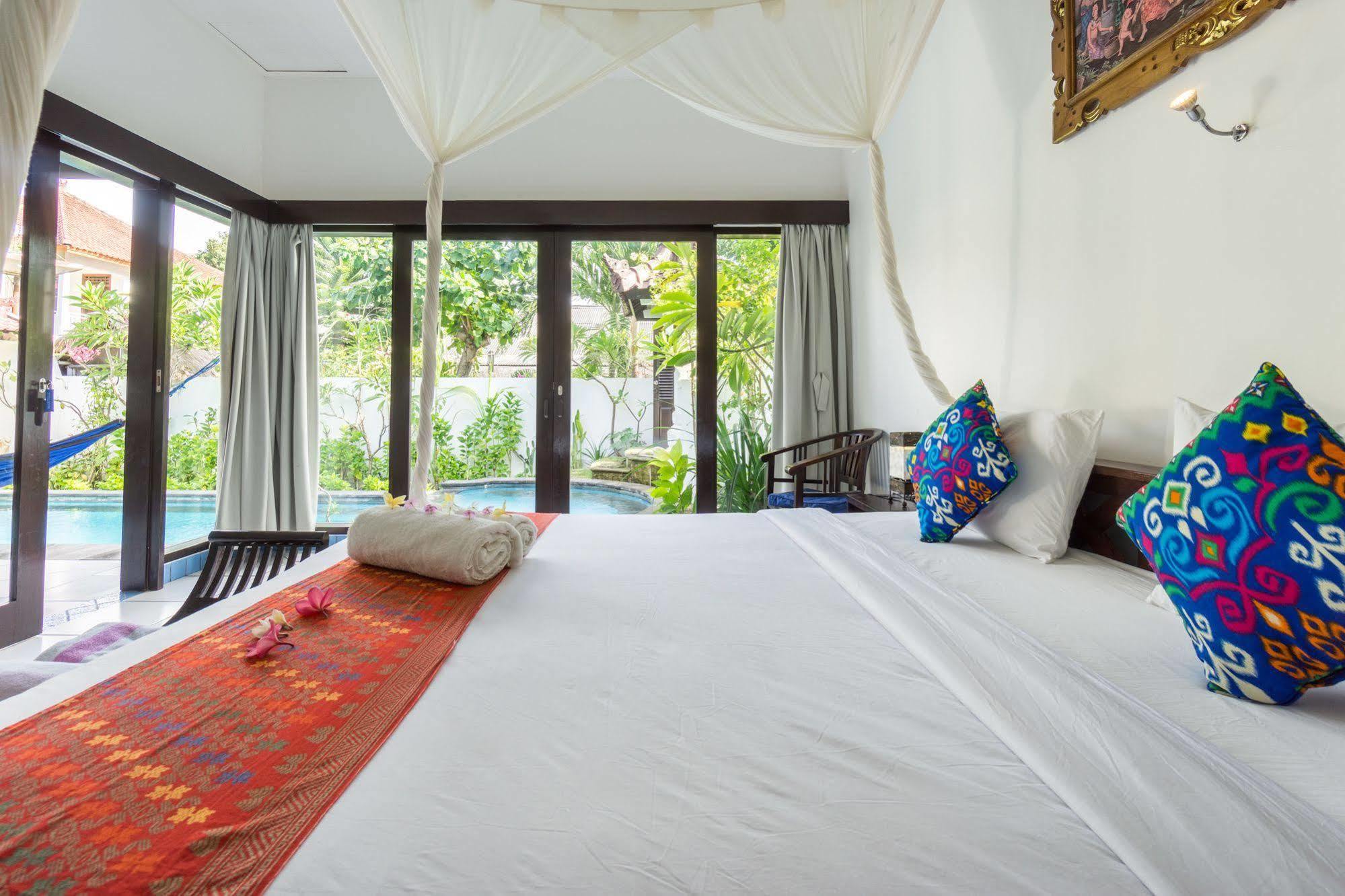 Ambary House Gili Trawangan- 2 Bedroom Private Villa, Pool Exterior photo