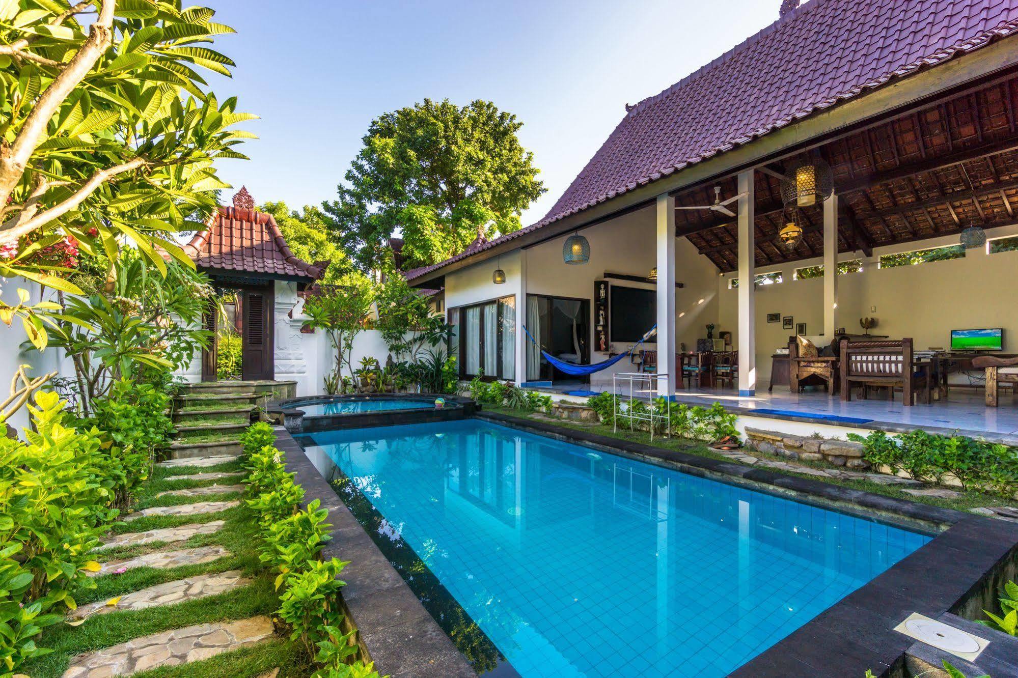 Ambary House Gili Trawangan- 2 Bedroom Private Villa, Pool Exterior photo