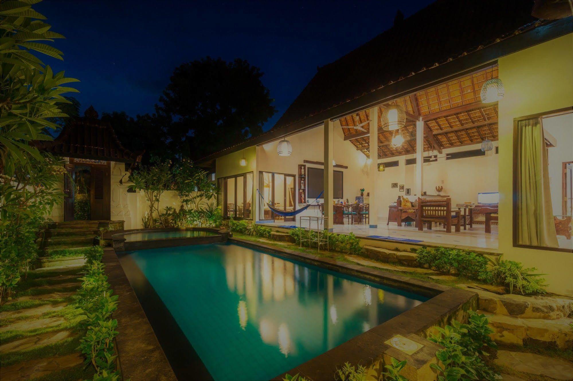Ambary House Gili Trawangan- 2 Bedroom Private Villa, Pool Exterior photo